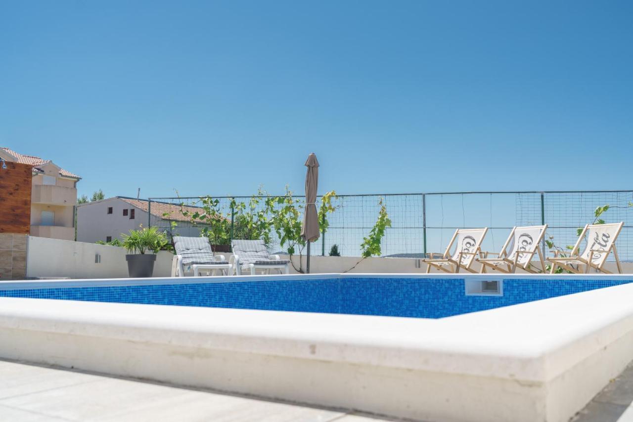 Apartments Markunovic Vodice Bagian luar foto