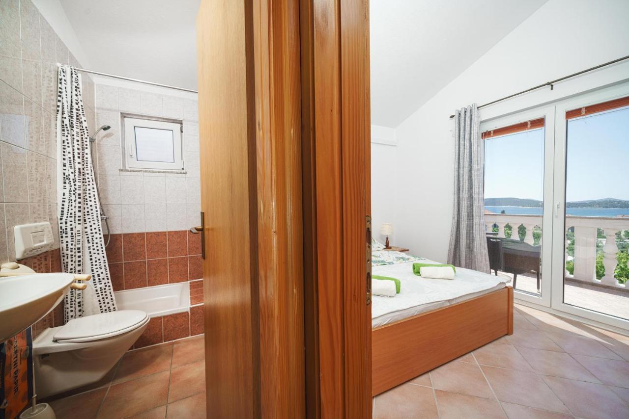 Apartments Markunovic Vodice Bagian luar foto
