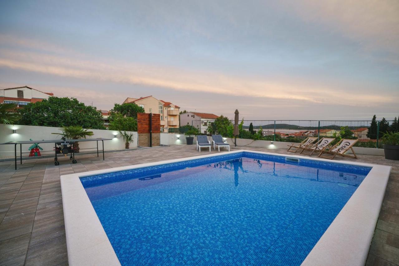 Apartments Markunovic Vodice Bagian luar foto