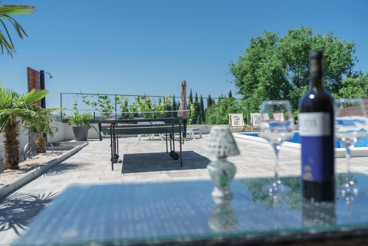 Apartments Markunovic Vodice Bagian luar foto