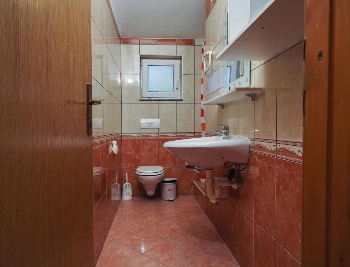 Apartments Markunovic Vodice Bagian luar foto
